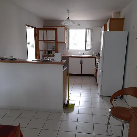 Maison *