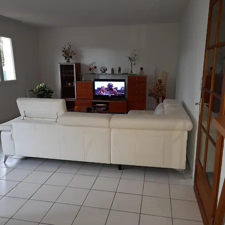 Maison Holiday home *
